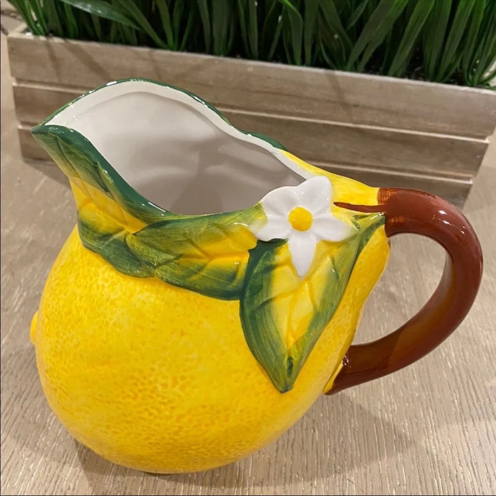 🍋 Maxcera Lemon Pitcher 🍋